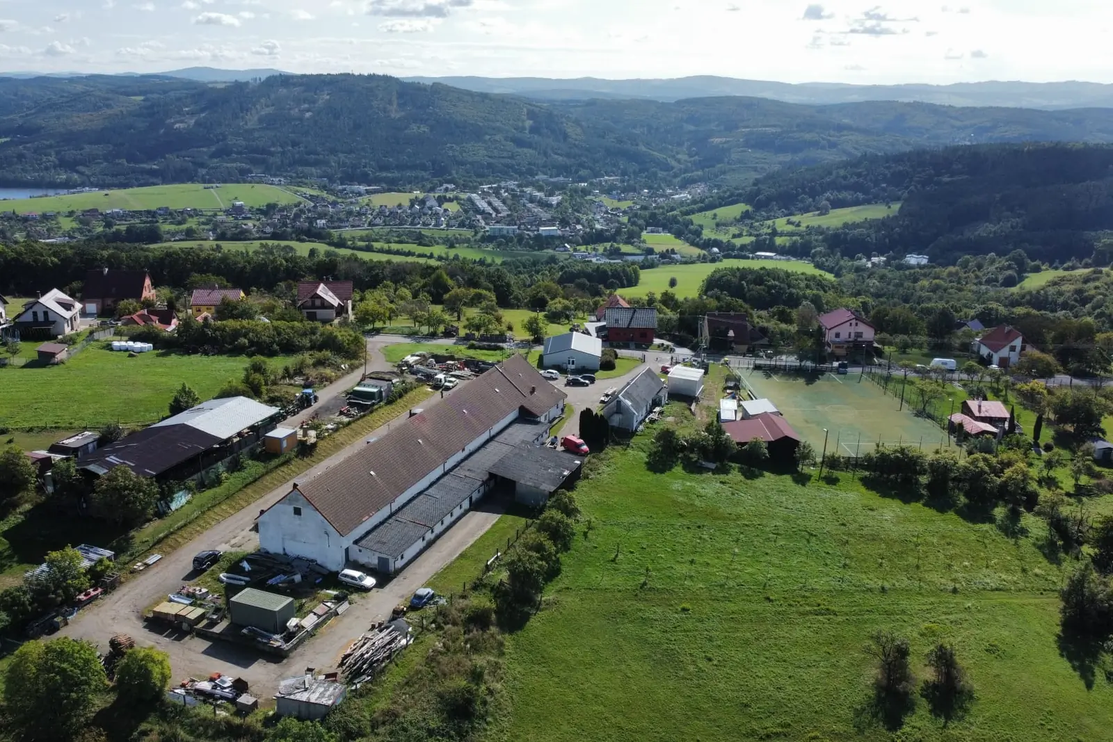 Prodej výrobního areálu v Řetechově u Luhačovic