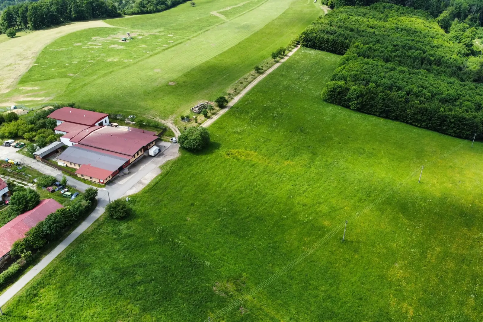 Prodej komerčního pozemku v Petrůvce u Slavičína