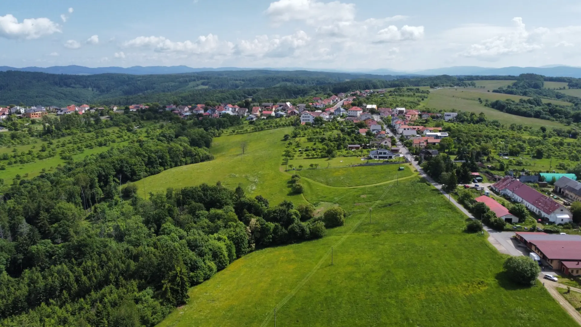 Prodej komerčního pozemku v Petrůvce u Slavičína