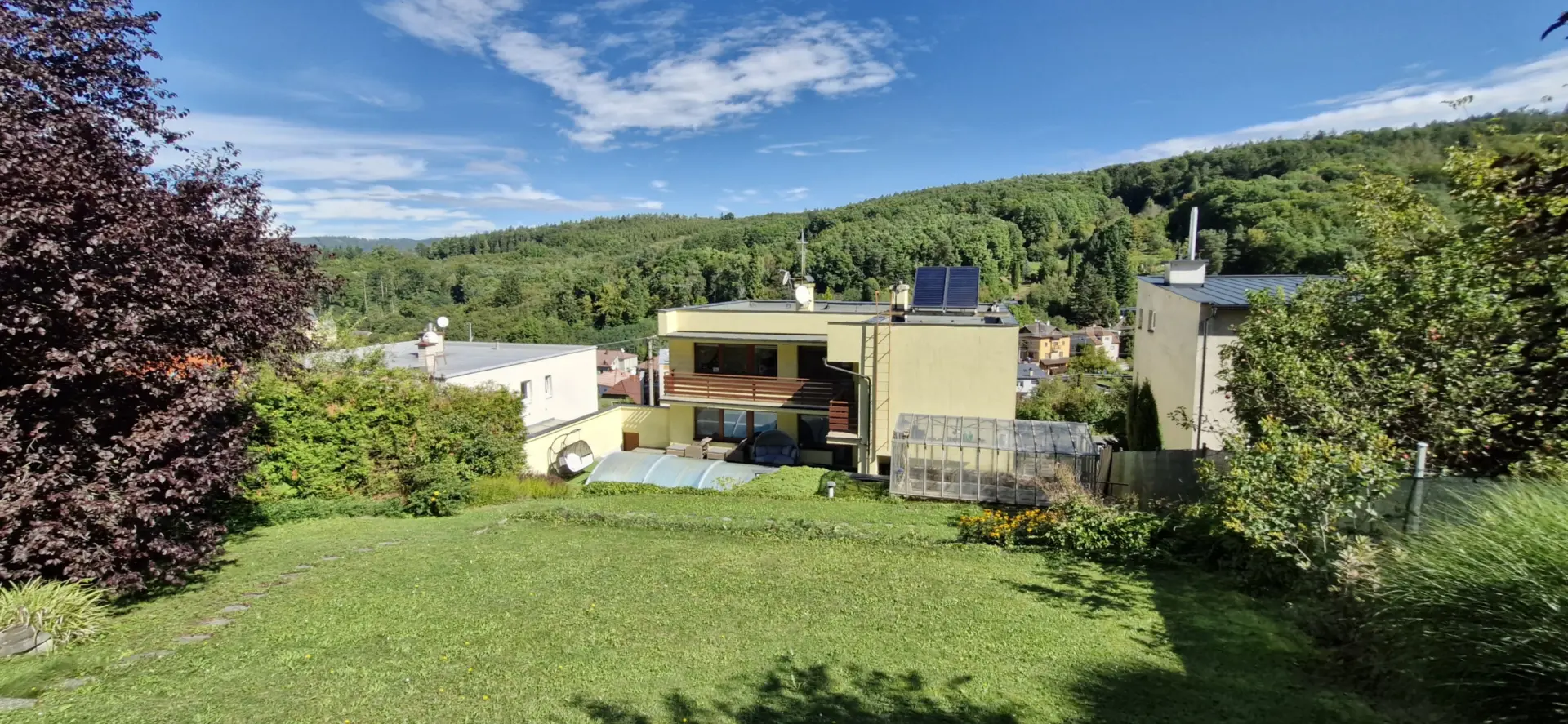 Prodej rodinného domu 8+2 v Luhačovicích