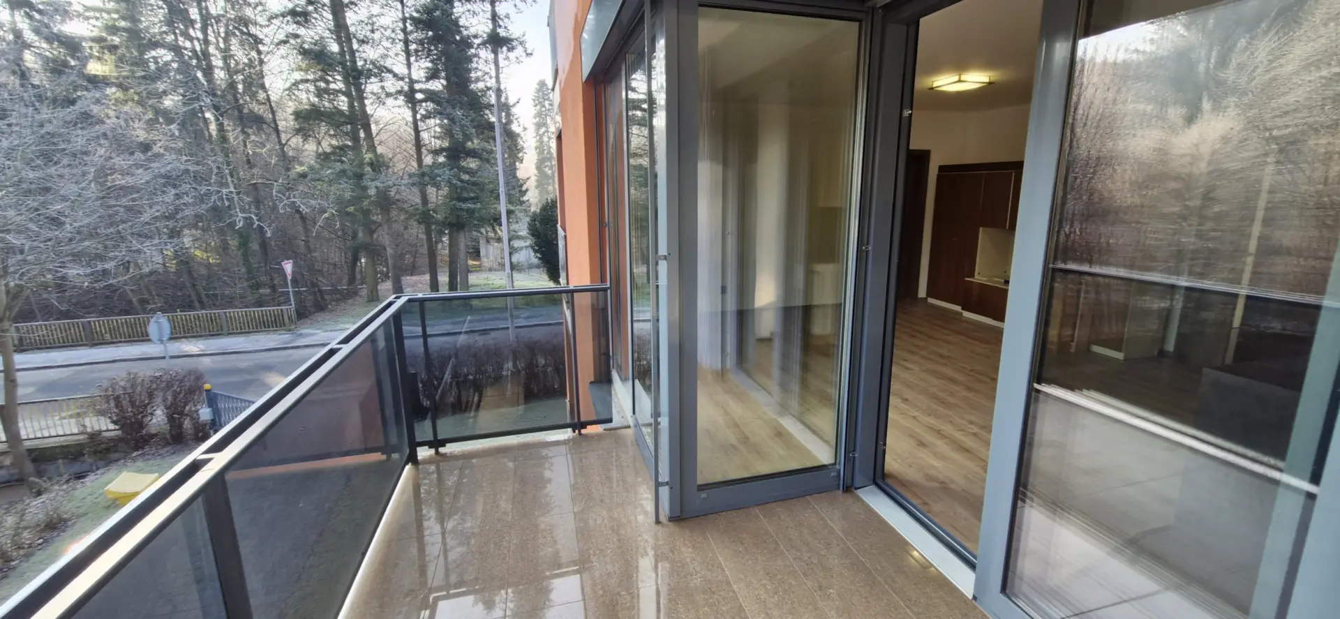 Pronájem prostorného bytu 3+kk přímo u lázeňské zóny v Luhačovicích