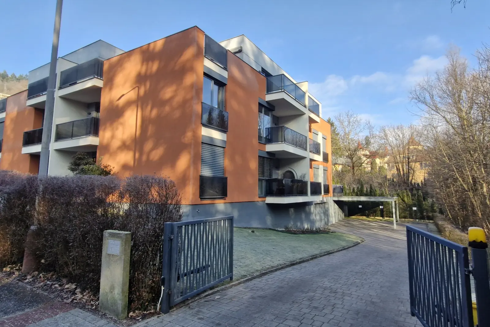 Pronájem prostorného bytu 3+kk přímo u lázeňské zóny v Luhačovicích