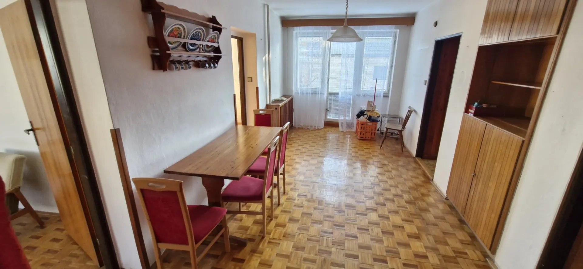 Prodej dvougeneračního rodinného domu 7+2 v Sehradicích