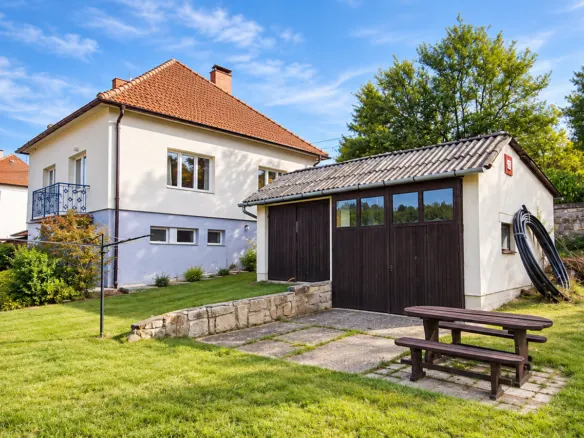 Prodej domu 3+1 v Biskupicích u Luhačovic